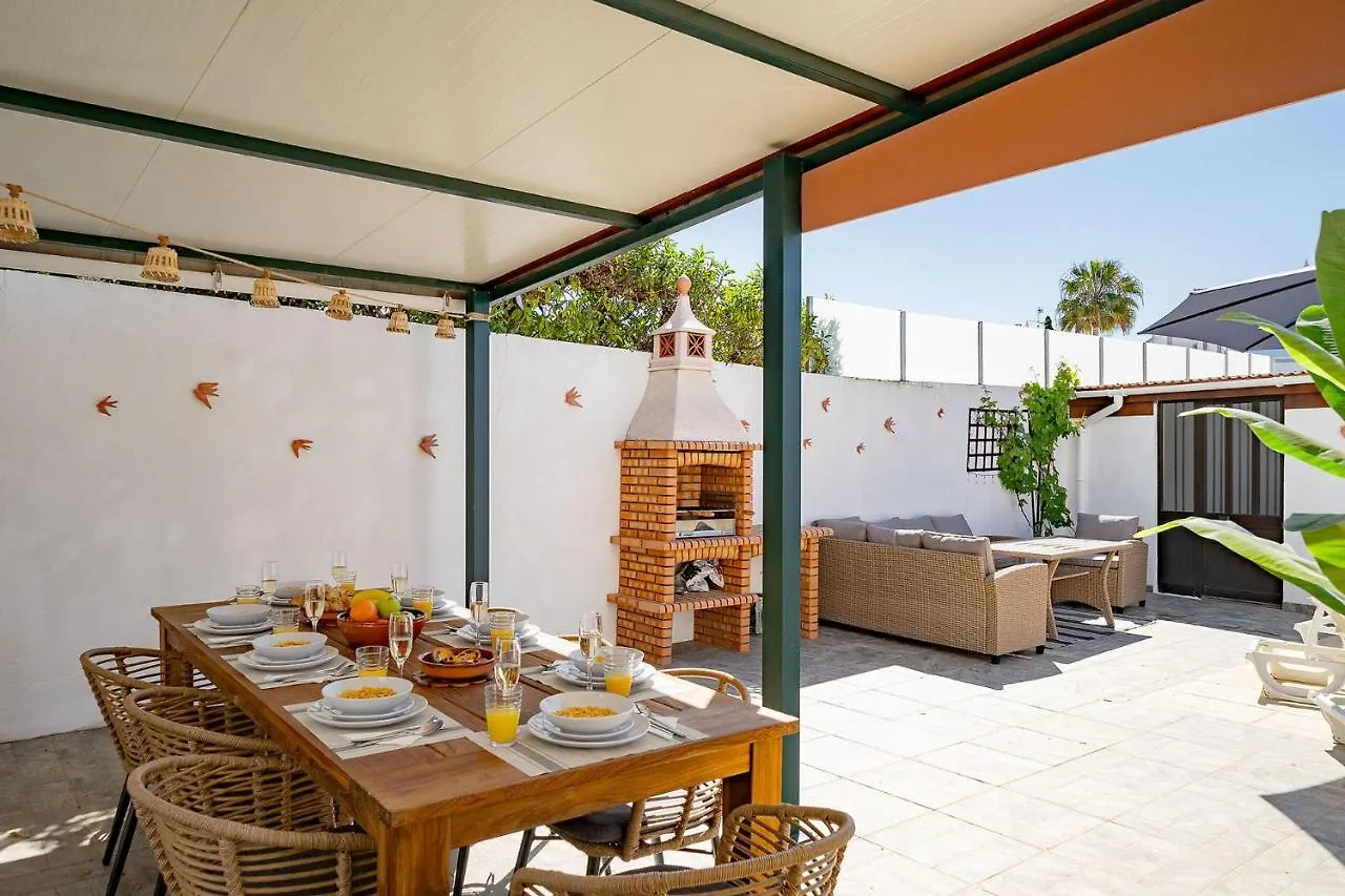 Villa Harpista - Private Pool And Bbq Albufeira 0*,  Portugal